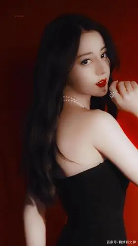 最美的迪丽热巴来喽