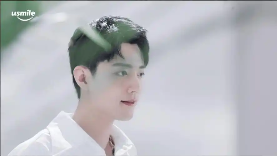 肖战正式官宣成为usmile全球代言人 2021年第12个代言解锁成功!