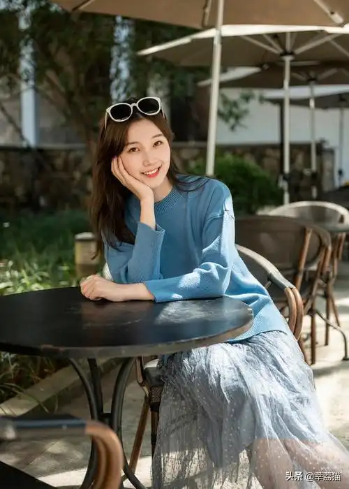 人像拍照的10个穿搭,简单自然,这样拍照别人都说好看