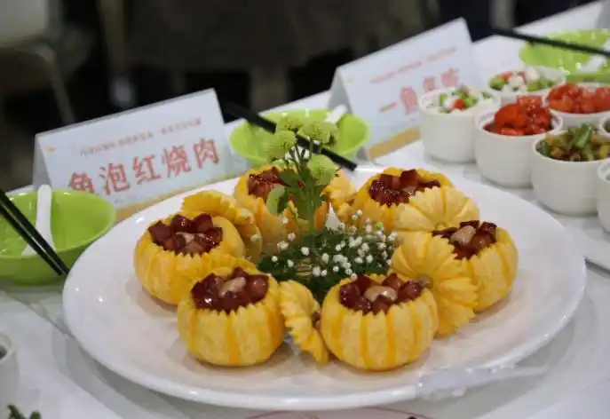 创意新菜品"食堂烹饪比赛