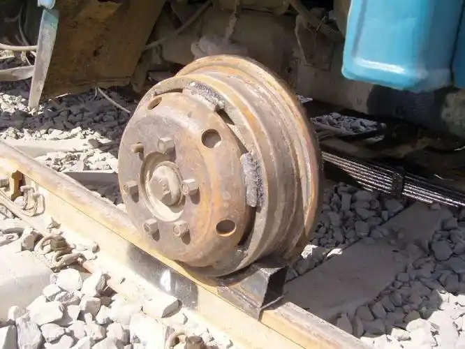 铁路车辆轮缘商标转让属于哪一类