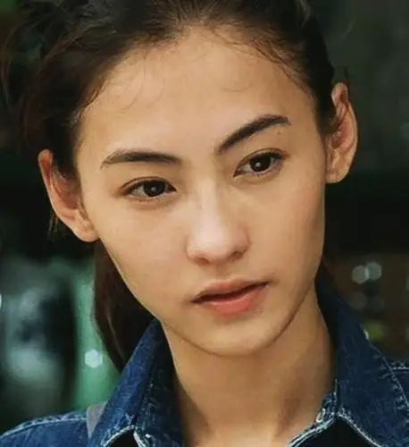 张柏芝就很适合当头像啊