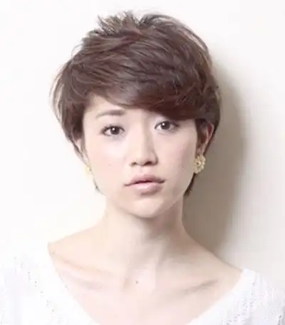 短发烫发发型图片2014女 时尚帅气走潮流前线