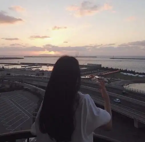 浅女头 天空系 韩系 森系 清新 闺蜜 可爱 搞怪 背影