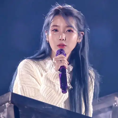 iu演唱会##iu头像无水印