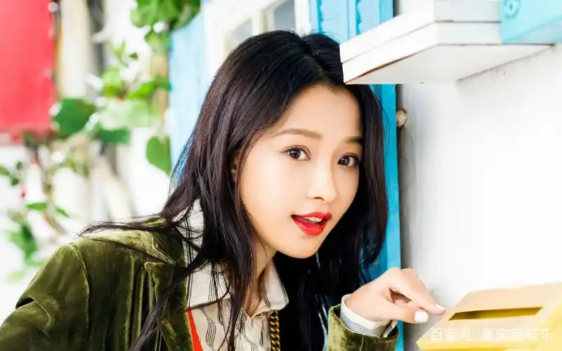 中国内地新生代影视女演员孙怡