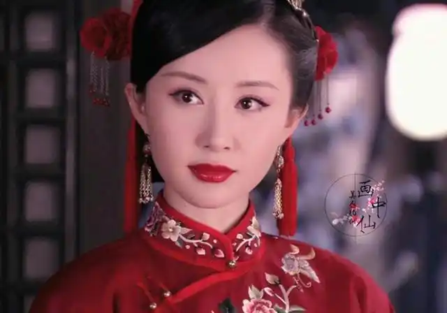 舒畅的绝美古装角色,小玉可爱,水笙宛如经典,分饰2角演技好!