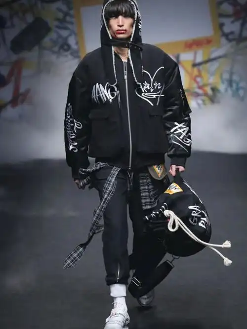 潮流构造男装夹克