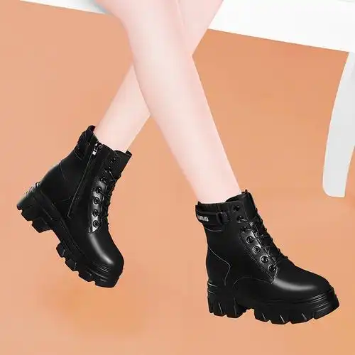 莱卡金顿laikajindun牛皮秋冬加绒厚底棉鞋保暖中筒靴子女鞋马丁靴