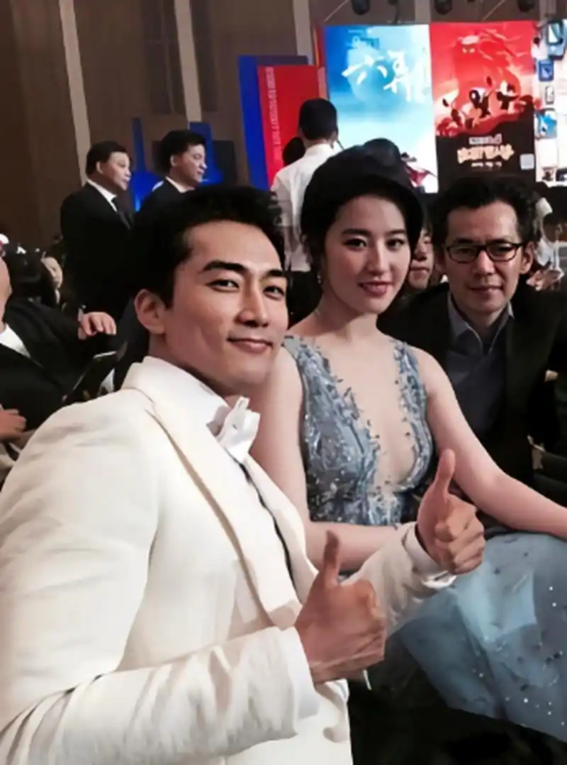 刘亦菲跟宋承宪有过一段感情,还好没有结婚,真的不知道她要去过韩国