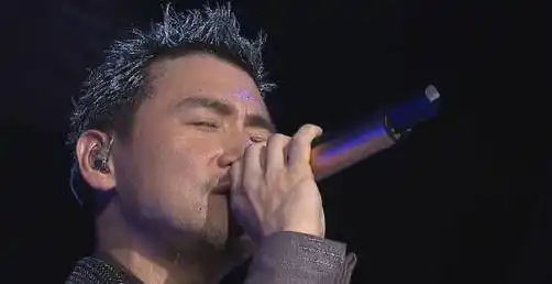 张学友:92年被封为亚洲歌神,01年被评为印度影帝_因为_演技_作品