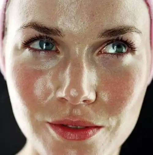 皮肤容易出油怎么调理