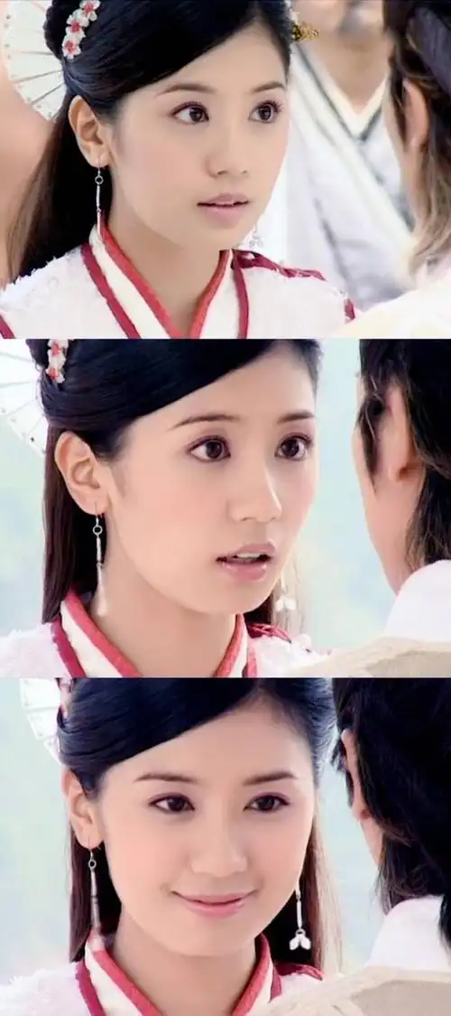 贾静雯饰演的赵敏童年的古装女神