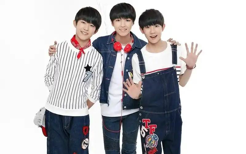 【tfboys】 两周年见面会系列视频合集_哔哩哔哩 (゜-゜)つロ 干杯