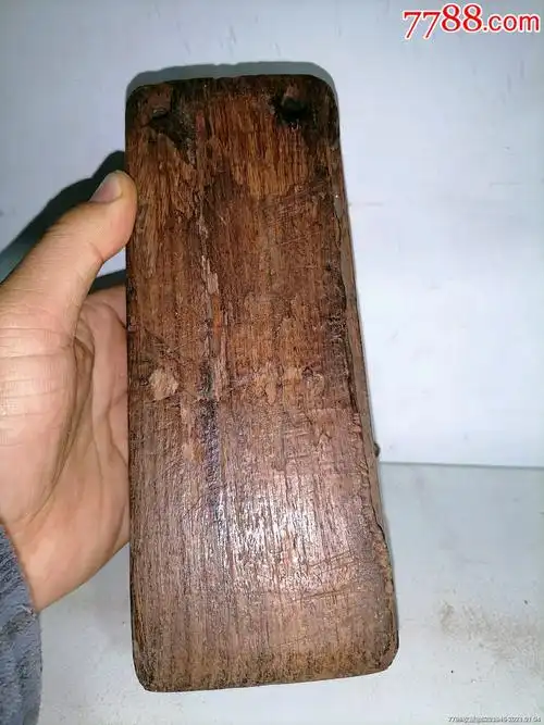 黄花梨老料响梆子!喜欢的拿下!看好再说吧.老物件售出不退换!长19.