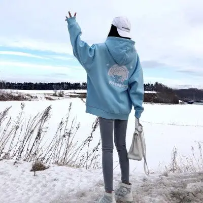 女头 全身 背影