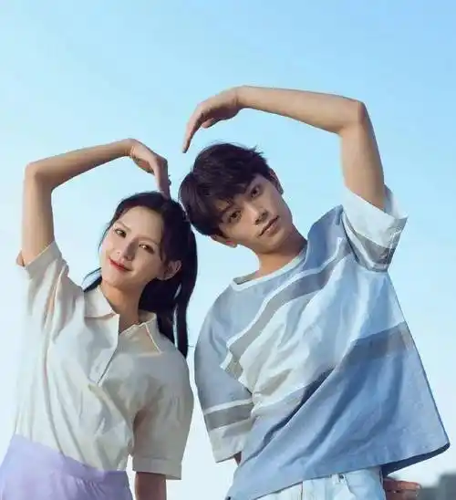 王鸥想拿下易烊千玺?张雪迎秦俊杰联手炒作?_资源_刘恺威_问题