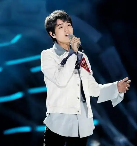 首页 新闻 娱乐 综艺节目 快乐男声 > 《快男》尹毓恪:别把女性化当做