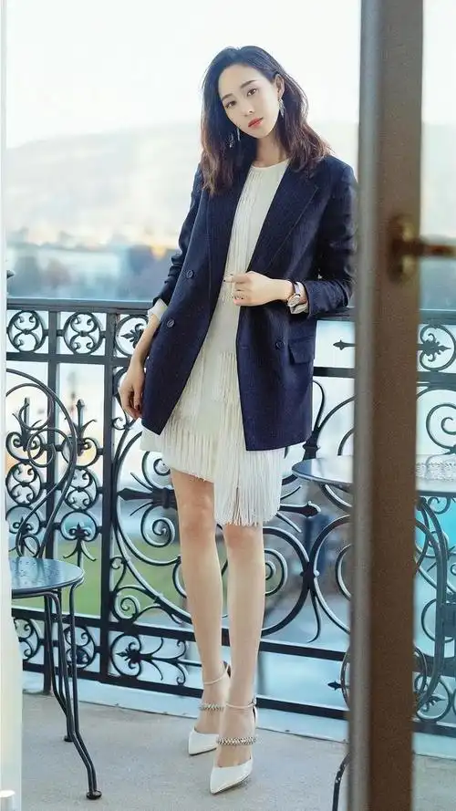 高跟鞋穿搭美女明星你更喜欢谁