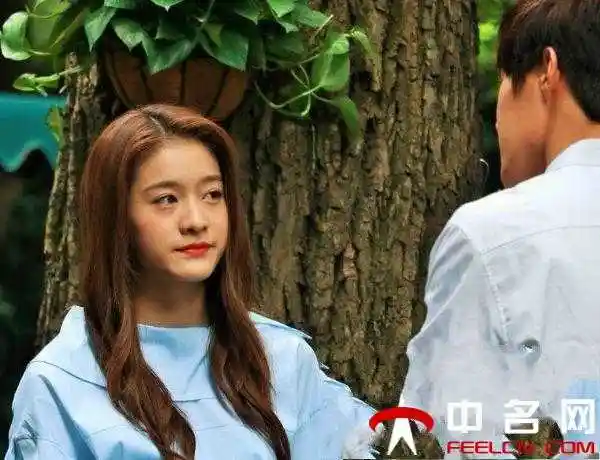 黄圣池女朋友是张雪迎吗两人亲密照曝光