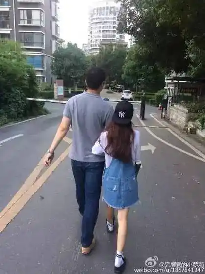 身高160170女生发话155的妹纸请不要抢我们的180男票