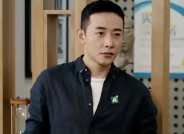 回顾分开多年后,再看苗圃和罗晋的各自境遇,两人差距