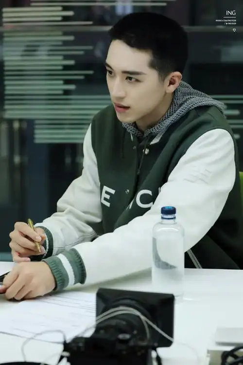 许魏洲超话231114@许魏洲zz#许魏洲风起西州##今日星拍放送