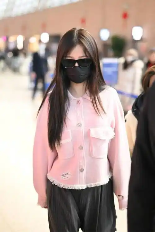 女明星机场全类型穿搭,快来pick你想要的感觉