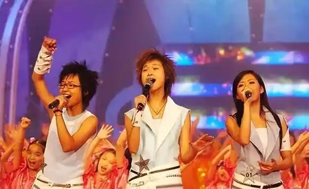 11年快女被称为最癫的选秀冠军坐收渔利刘忻是很多人的意难平