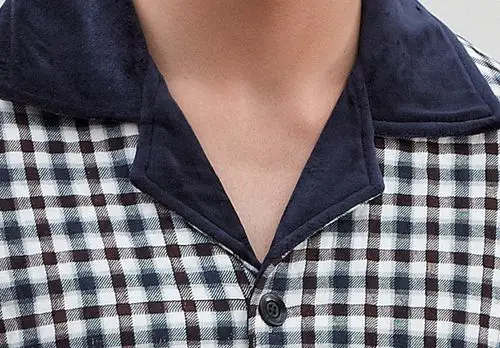 xxl码建议身高165-172cm,体重141-160斤 男款建议尺码如下: l码建议