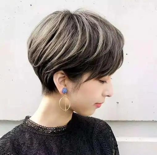 时尚短发发型有哪几款,小个子女生适合什么短发发型