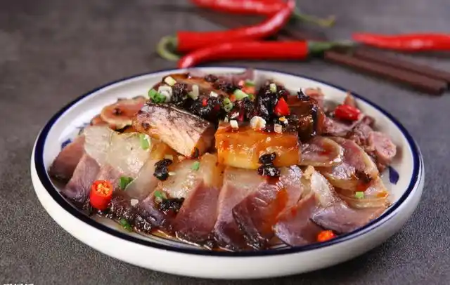 湖南出名的9道名菜,香辣可口,特色湘菜大合集,你都吃过吗?