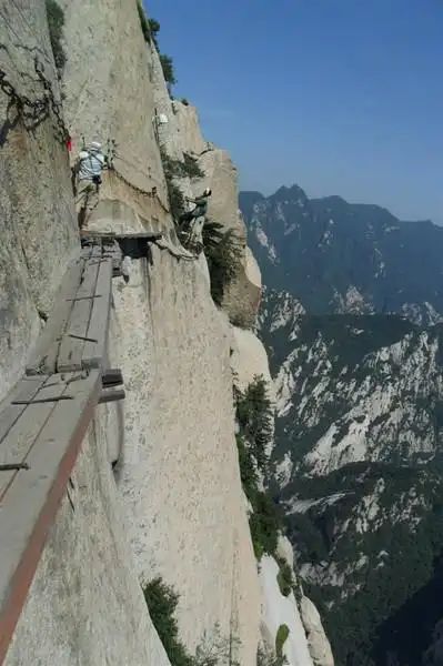 天下之山—险在华山(登高摄影)