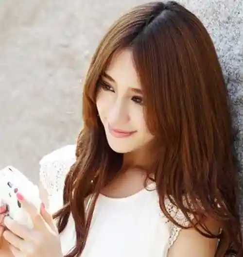 长发刘海发型图片1