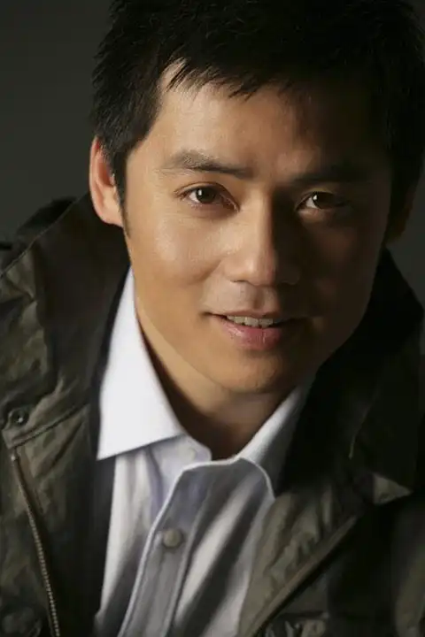 《星火》央视飘红 男一号林熙越忙话剧一眼没看