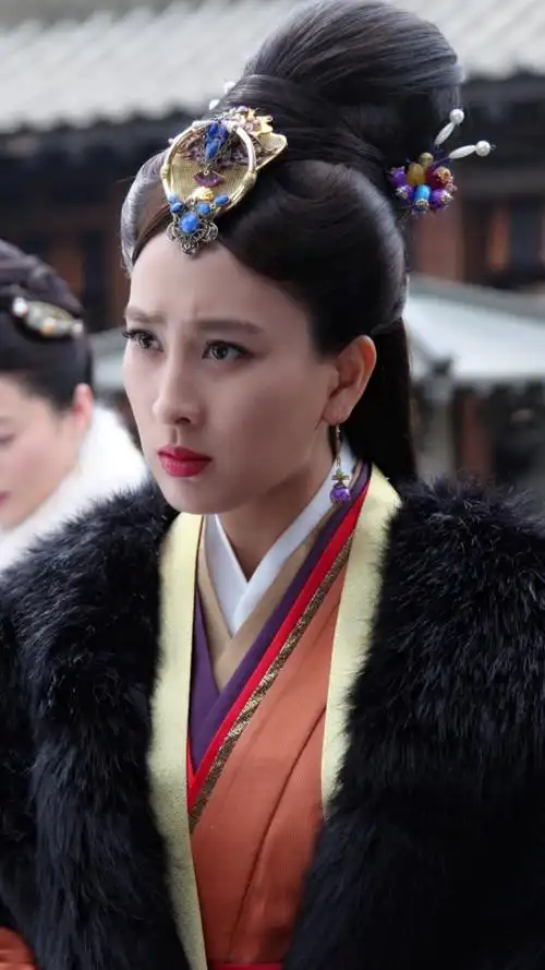 芈月传-魏琰-马苏饰