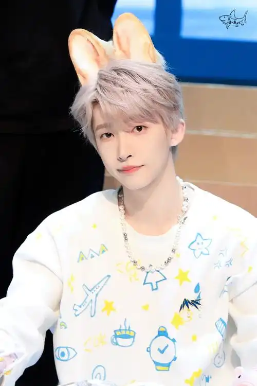 可爱万岁刘宇@into1-刘宇#刘宇0424毕业快乐