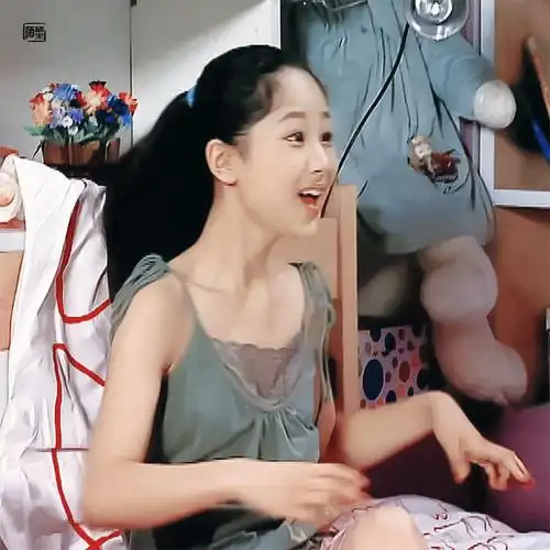 向阳而生 杨紫,从小雪到大明星的蜕变之路