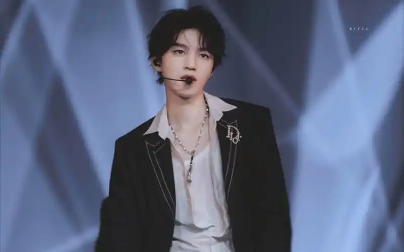 【王俊凯|个人唱歌舞台合集】//实力歌手的圈粉瞬间