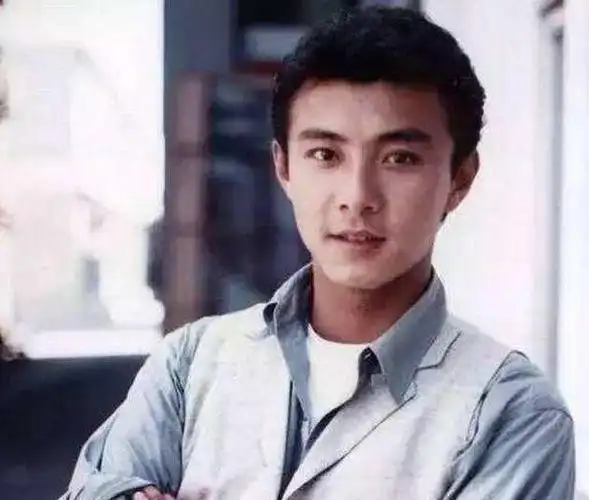 互动问答| 上世纪九十年代香港男明星有多帅?