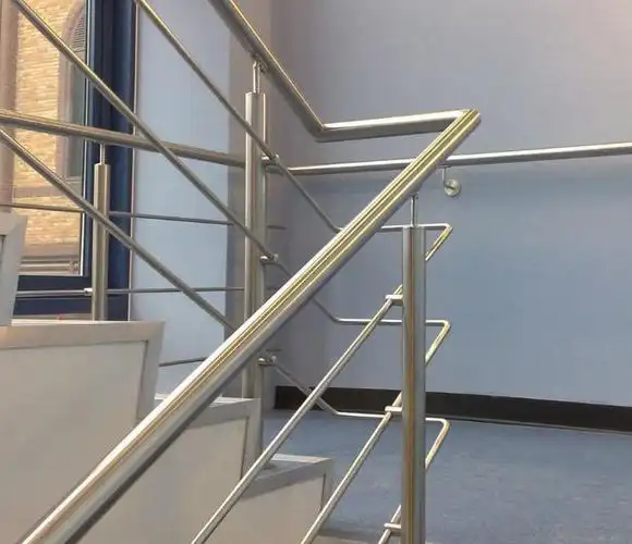 质量好的不锈钢扶手护栏供应