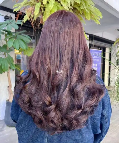 烫发蛋卷头法式烫发蓬松烫发圆脸发型