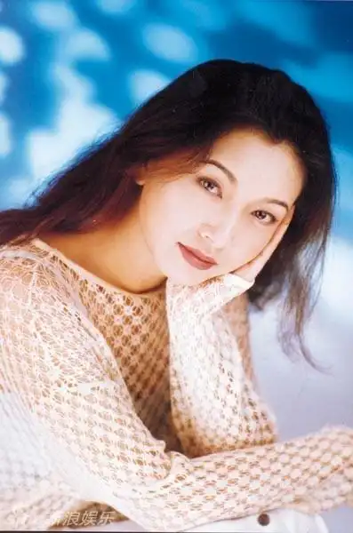 《婚姻时差》热播 江珊罕见旧照曝光:温婉大气柔情似水(10)