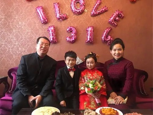 袖珍明星朱洁结婚啦!影人姐姐参加婚礼并记录全程