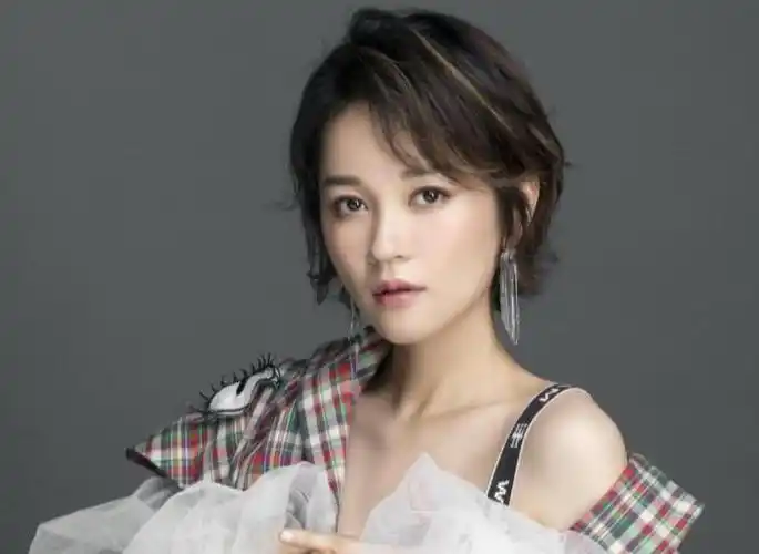 程响(中国内地女歌手) - 平安百科网