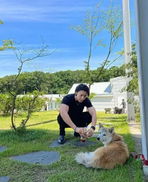 哥的膀子9199@#李东海  #superjunior  #赫海