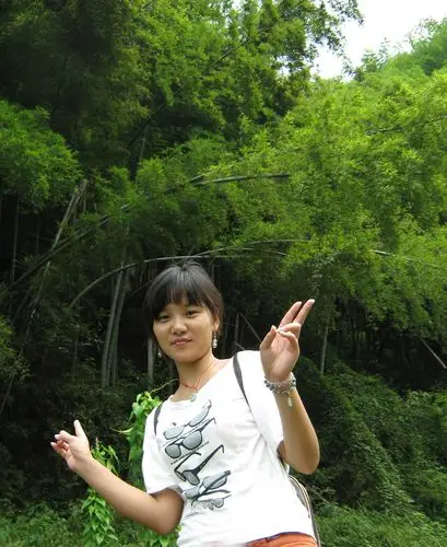 依莲资料照片_江西赣州征婚交友_珍爱网