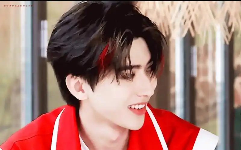 【热爱105℃的你】蔡徐坤