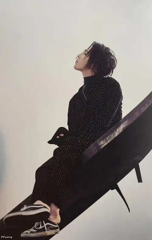 权志龙高清无水印壁纸