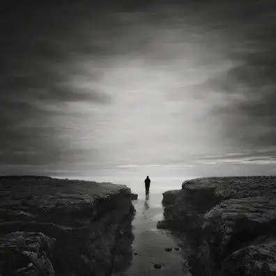 伤感孤独意境背影图片